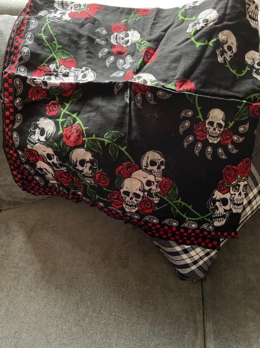 Buy & Sell West London Hammersmith - West London - Photos for Skull Scarf