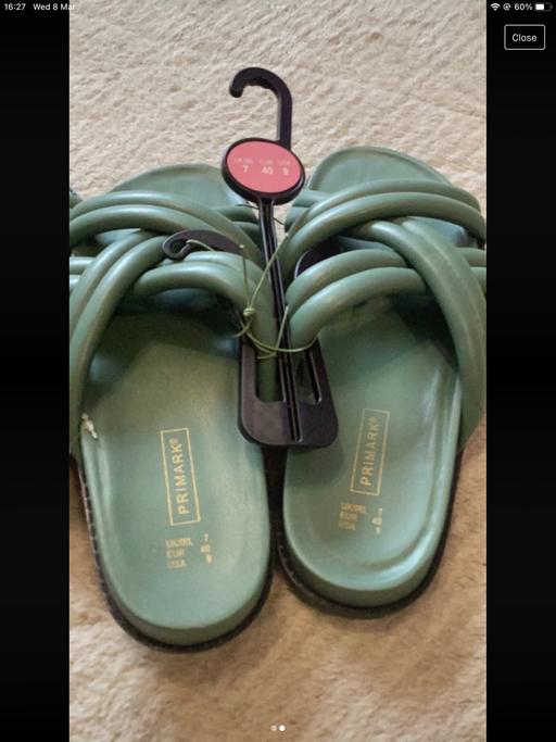 Buy & Sell Kent Sevenoaks - Photos for Slip on shoes