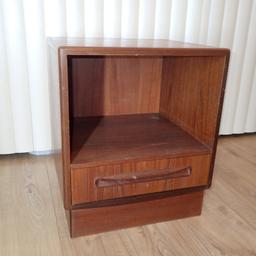 G Plan Mid Century Fresco Teak & Afromosia Bedside Cabinet With Drawer. Some marks to drawer handle, as seen on pictures.
Sensible offers welcome . Pick up only, Thanks