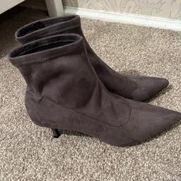 Hi and welcome to this beautiful looking stylish comfy ladies Next Faux Suede Ankle Sock Boots Size Uk 3.5 eur 36 in perfect condition thanks