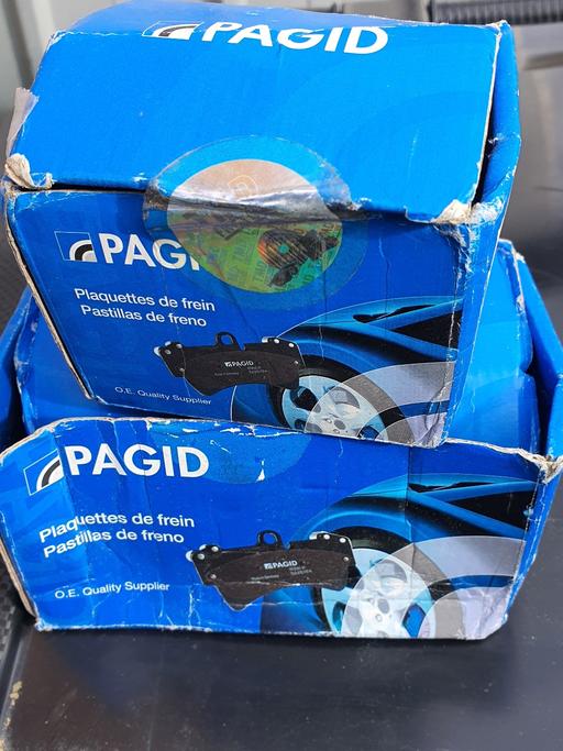 Vehicles Hertfordshire Watford - Photos for RANGE ROVER P38 brake pads front/back