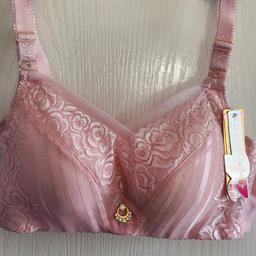 Girl's/women's Bra non- magnetic and steel-rimless Non wired paded bra Beautiful, Fashion, Trending
Lace push up bra , Adjustable, Rose pink