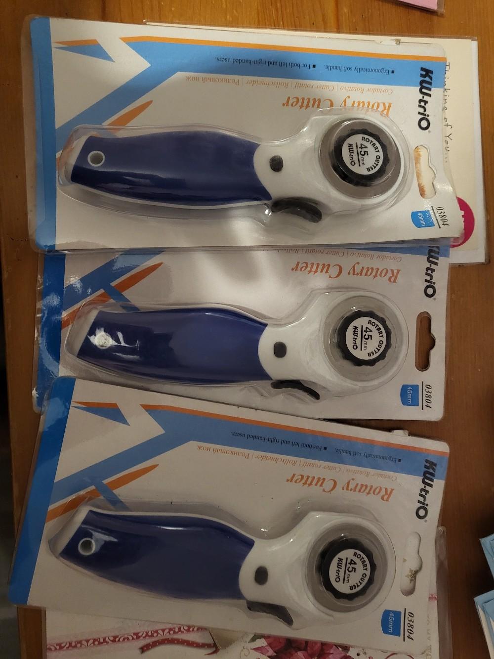 rotary blade cutters in DY2 Dudley für 1,50 £ zum Verkauf | Shpock DE