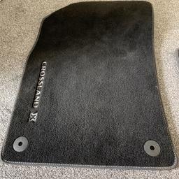 Full set of genuine Vauxhall crossland car mats. Only signs of a bit of wear. We’re only in the car for 2 weeks.