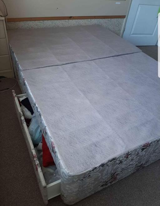 Buy & Sell West Midlands Sandwell - Photos for Double Divan Bed Base with 4 Drawers Can Deli