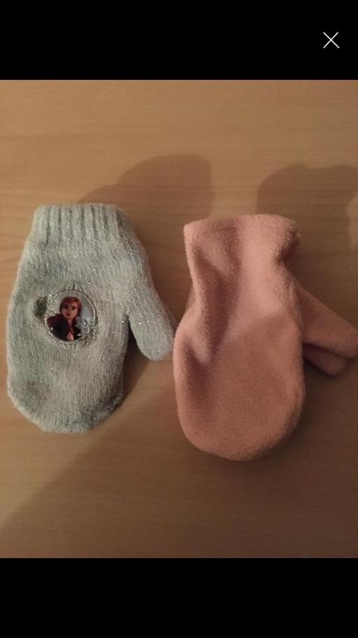 Buy & Sell West Midlands Dudley - Photos for 2 pairs of girls gloves