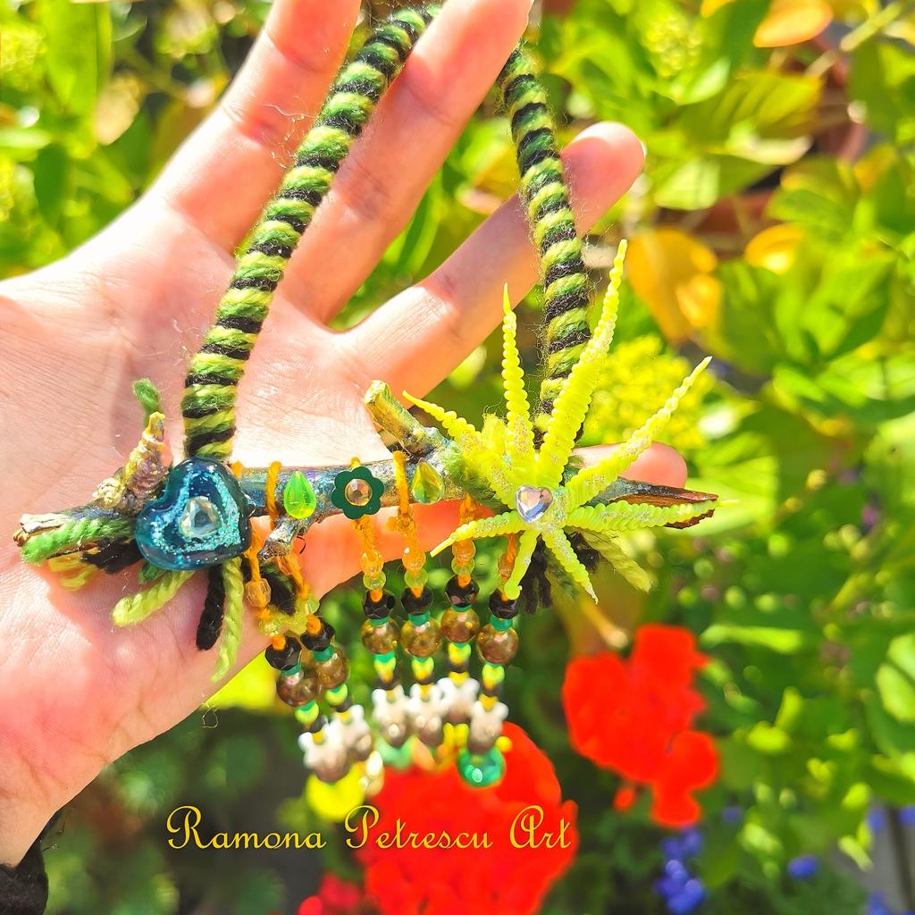 🌿Goddess Ishtar Green Goddess Drape of beads in B23 Birmingham für £ 27 ...