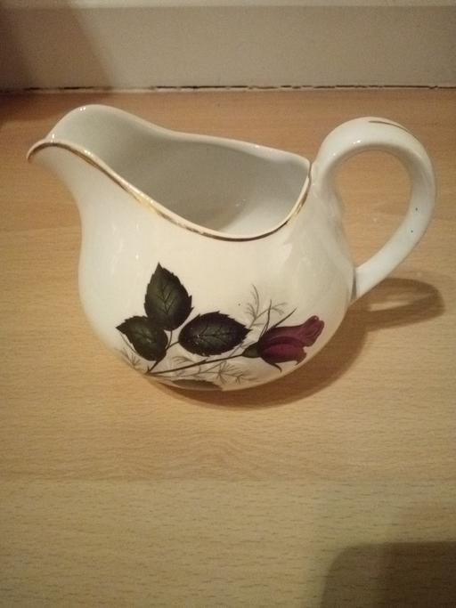 Buy & Sell South East London Greenwich - Photos for Vintage milk jug by Swinnerton