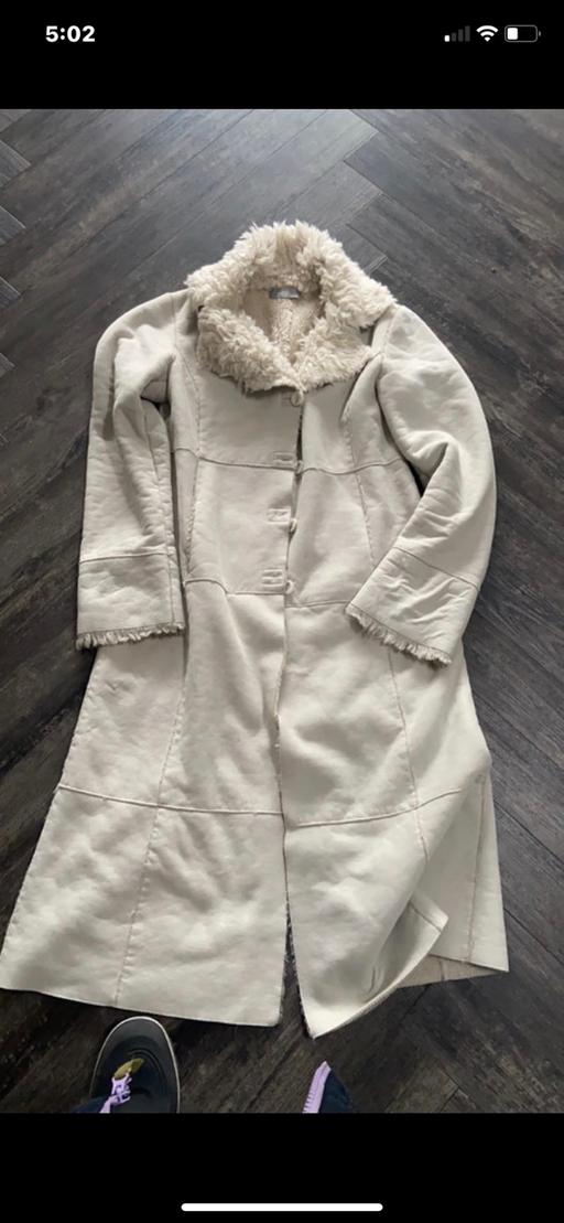 Buy & Sell South West London Sutton - Photos for Wallis sheepskin coat