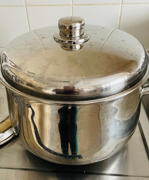 Buy & Sell Vale of Glamorgan - Wales Docks - Vale of Glamorgan - Photos for Massive Stainless Steel Cooking Pot