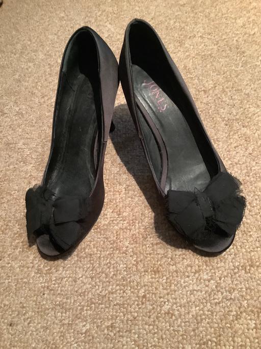 Buy & Sell South East London Bromley - Photos for Jones black shoes 6