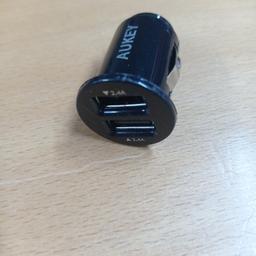 12 V USB- Lade Adapter fürs Auto