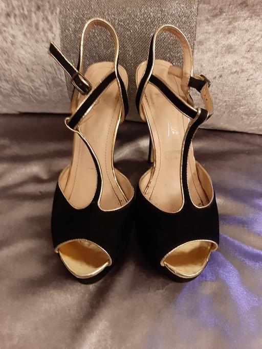 Buy & Sell West Midlands Dudley - Photos for black platform sandals size 4