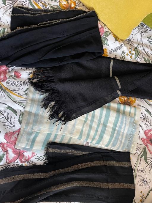 Buy & Sell North West London Grahame Park - North West London - Photos for Scarf