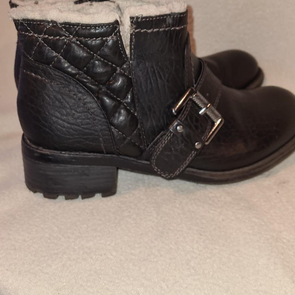 Marks And Spencer Ltd edition leather Zip And Buckle Ankle Boots sz 3.5 1st 2c will buy. See photos for condition, size and materials. I can offer try before you buy option but if viewing on an auction site viewing STRICTLY prior to end of auction.  If you bid and win it's yours. Cash on collection or post at extra cost which is £4.55 Royal Mail 2nd class. I can offer free local delivery within five miles of my postcode which is LS104NF. Listed on five other sites so it may end abruptly. Don't be disappointed. Any questions please ask and I will answer asap.
