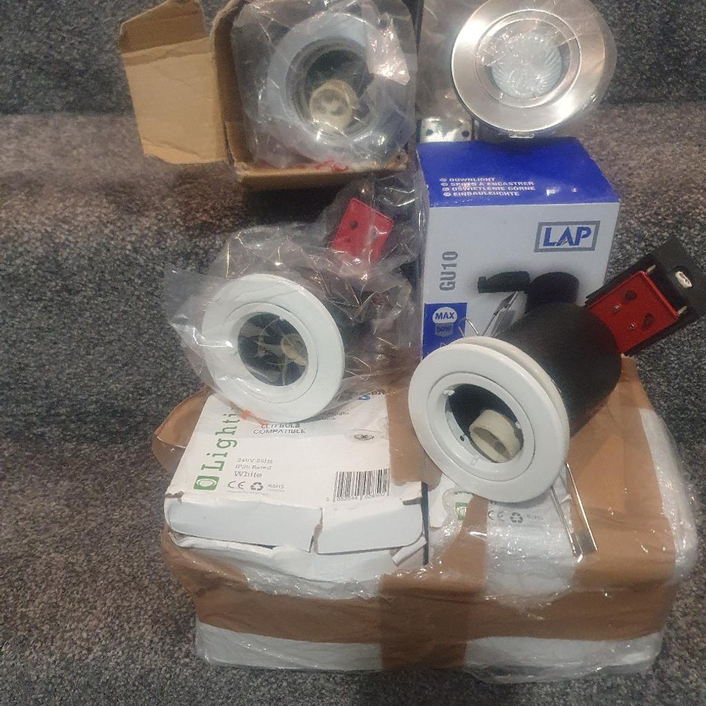 8 x Fire Rate GU10 Downlighters/Spotlights

5 x White and 3 x Brushed Chrome

Various manufacturers but all the same ceiling cutout size of 70 - 72mm

Compatible with LED GU10 lamps.

Collection from Walsall WS3