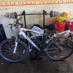 Carrera crossfire one mountain bike
White and black in real good condition
Brought in lockdown haven’t used much seats in excellent condition gears are fine no rust on chain more then welcome to come and look
Any questions just ask