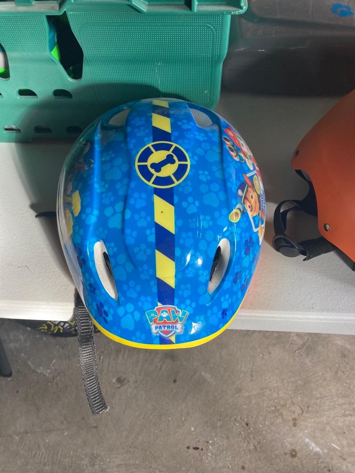child-s-bike-helmet-in-north-west-leicestershire-f-r-2-00-zum-verkauf
