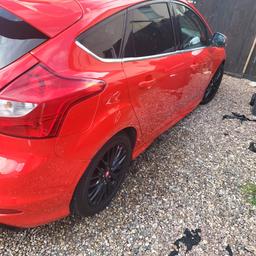 ford focus spares or repair was running till the other day ive been told bottom end has gone mot next year body work is mint