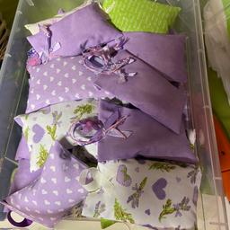 LAVENDEL Duftsäckchen…….Die Säckchen sind ideal zur Beduftung des Kleiderschranks und halten MOTTEN fern . Lavendel vom Garten…pro Stück €4.50