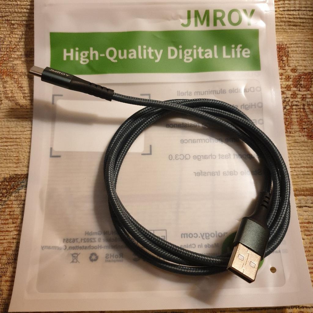 TypeC fast charge USB 1M length cable .
Fast charge mobile phone super fast.
Strong, robust.
Suitable for most mobiles 📱 including Samsung, Sony.