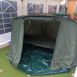 Korum 1 man bivvy only used a couple of times recently been fabsealed.