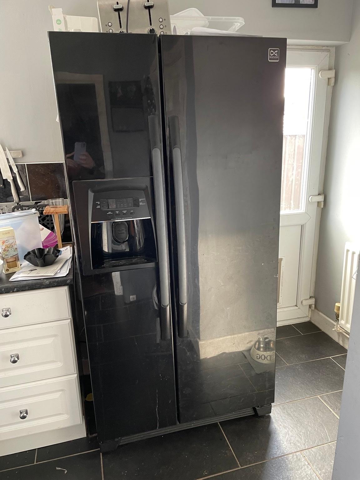 Daewoo American Fridge Freezer in B31 Birmingham for £250.00 for sale