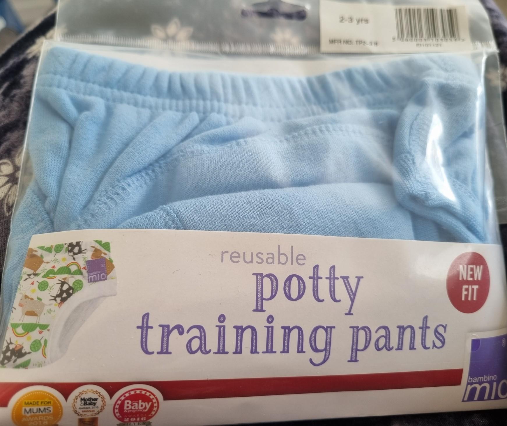 reusable potty training pants brand new in B11 Birmingham für £ 3,00