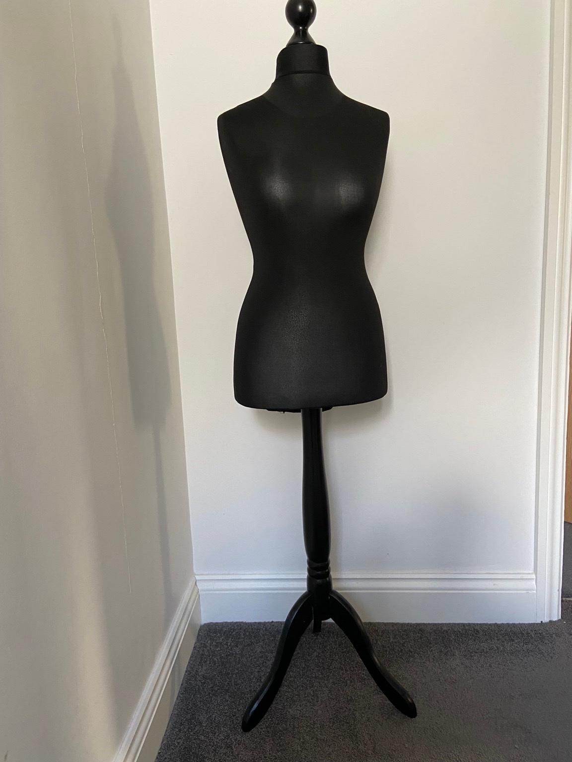 Tailors dummy Ladies Dressmaker Mannequin in CR5 Croydon for £20.00