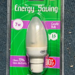 20 x 7w BC or ES (E27) Candle Lamps (Bulbs) Low Energy. Please state which
Gives equivalent of 35w light output
I have 3 packs of these so 60 in total, for both BC & ES. Priced for 20. If you want less than 20 then it would be collection only .
If you want more than 20 I will do a better price especially if collected.