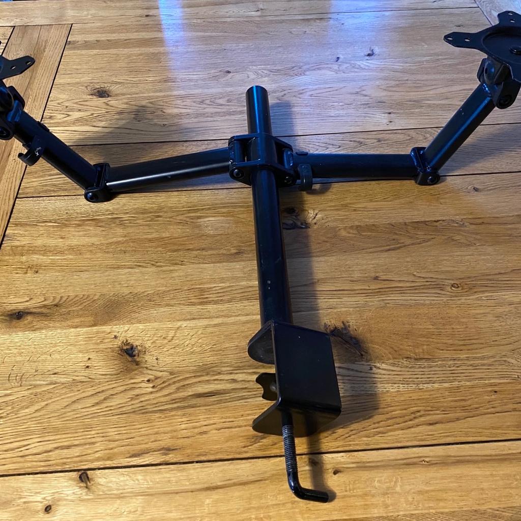 Dual computer monitor arm in NN14 Desborough für 7,00 £ zum Verkauf ...