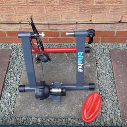 Bikehut best sale bike trainer