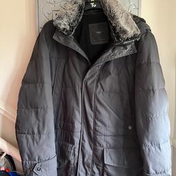 Men’s quilted coat from M&S as new worn once very thick and warm with down and feather filling machine washable removable hood and faux fur collar size XL £25 collection only Elm Park