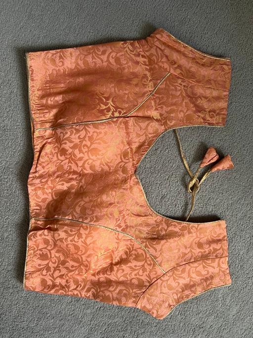 Buy & Sell Barking and Dagenham Dagenham - RM8 - Photos for PEACH GOLD READY MADE SARI BLOUSE CROP TOP