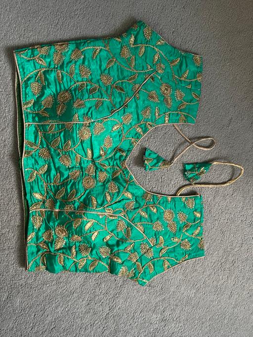 Buy & Sell East London Redbridge - Photos for JADE GREEN AND GOLD SARI BLOUSE READYMADE TOP