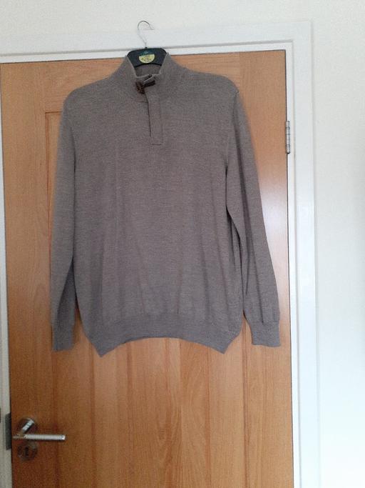 Buy & Sell West Midlands Dudley - Photos for Jumper