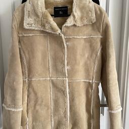 Dorothy Perkins suede jacket
Faux fur trim and lining throughout
Popper fastening
Size 12
Great condition. Only worn a few times