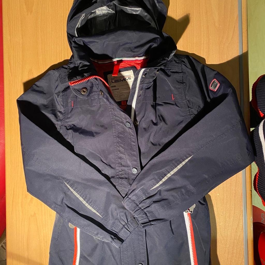 Wind-und Wetterjacke von Lemmi Gr. 134 in 82223 Eichenau für 15,00 ...