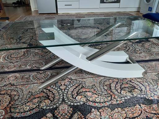 Buy & Sell West London Hillingdon - Photos for Glass Coffee Table