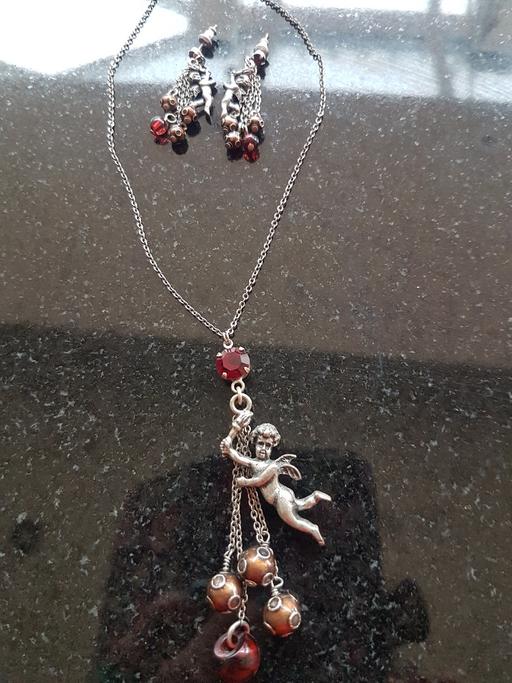 Buy & Sell South East London Derry Downs - South East London - Photos for Pilgrim necklace and earrings.