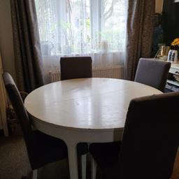 Free to collection 
Dining round table and 4 chairs.
Please see the photos.

Dimensions:
120cm diameter
120cm x 170cm expanded

collection from B79 8BS
must go ASAP