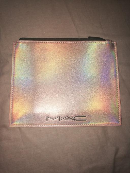 Buy & Sell South Lanarkshire Stonehouse - South Lanarkshire - Photos for Mac Iridescent Envelope Bag