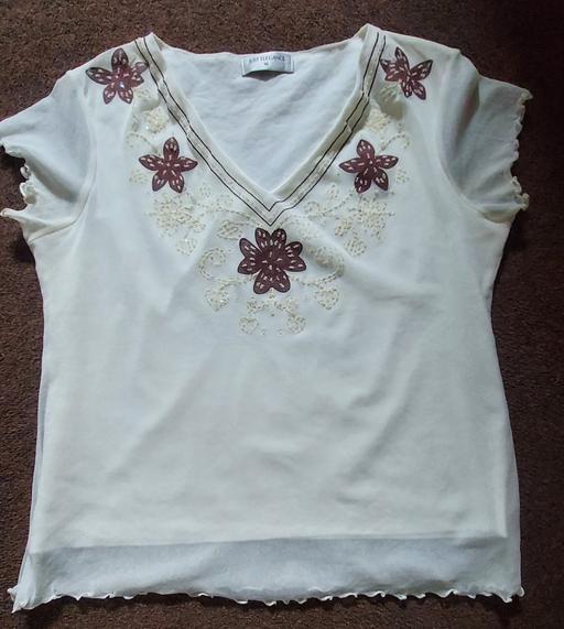 Buy & Sell Buckinghamshire High Wycombe - Buckinghamshire - Photos for New Cream Embellished embroidered,top-shirt