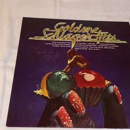Verkaufe Schallplatte "Goldene Schlager Hits" in sehr gutem Zustand.