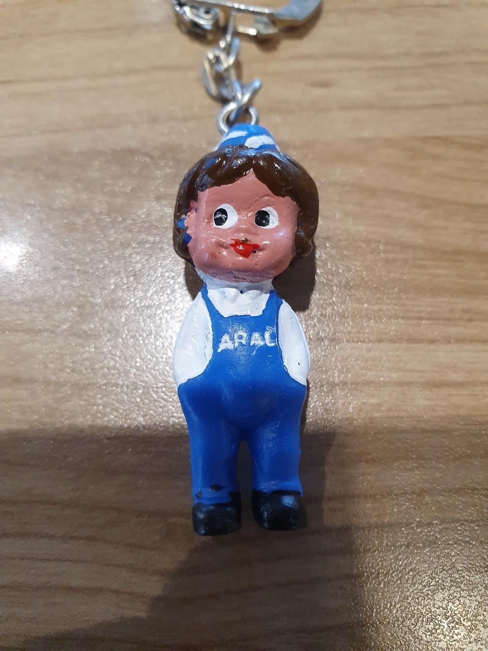 Aral Schlüsselanhänger Werbefigur Aralinchen in 73734 Esslingen am