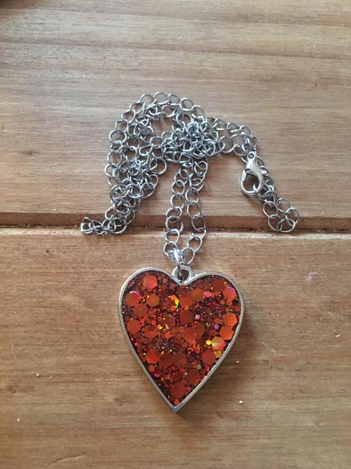 Buy & Sell West Midlands Birmingham - Photos for Heart pendant