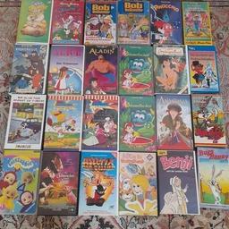 Verkaufe 24 VHS Kinderfilme laut Abbildung in Top-Zustand.
