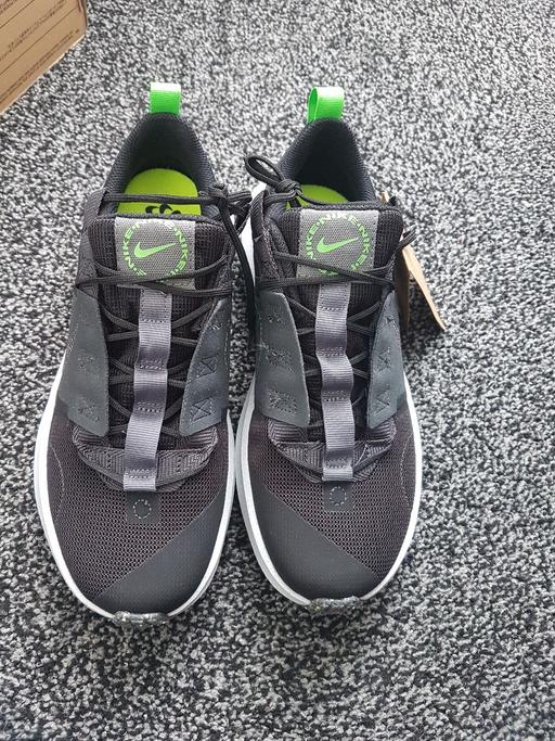 Buy & Sell West Midlands Dudley - Photos for NIKE TRAINERS. UK SIZE 6