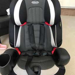 Designed to adapt to your growing child, the Graco Nautilus Gravity Group 1/2/3 Car Seat can provide mile after mile of safe travel from around 15 months to 12 years (9-36kg).

Younger passengers are secured in a 5-point harness from approximately 15 months to 4 years (18kg). Then the seat converts to a belt-positioning highback booster to carry your child up to the age of 12.