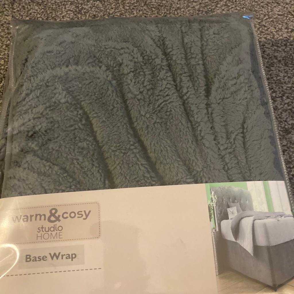 Brand new in pack, teddy base wrap for a single bed. From a smoke free home. Collection from FY1 6LJ